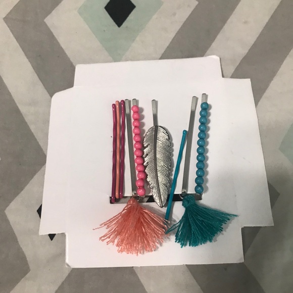 Accessories Set Of Decorative Hair Pins Poshmark